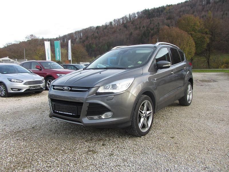Grau Gebraucht 2013 Ford Kuga Titanium SUV | 8.200 € (Guter Preis) - Bild 1/4