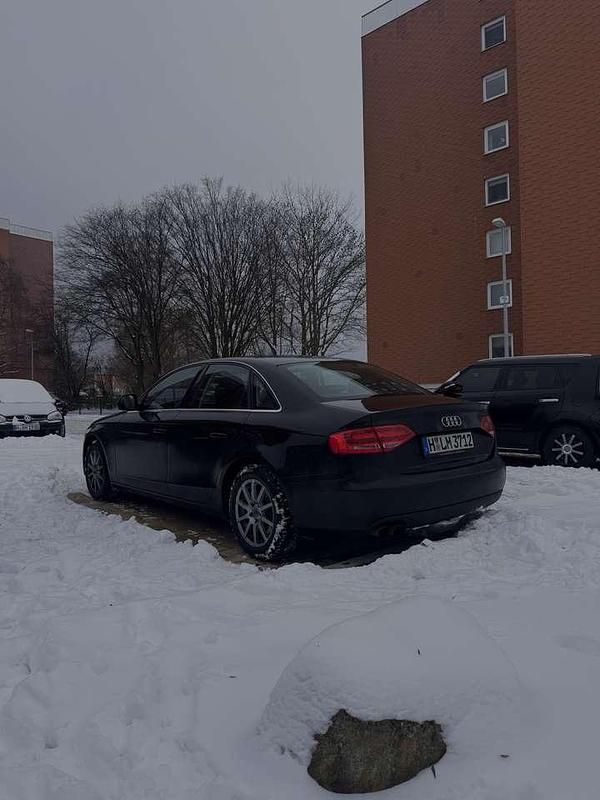 Gebraucht Audi A4 Ambiente 160 PS (117 kW) 2007 Schwarz Limousine