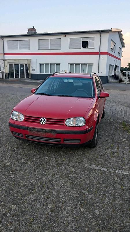 Rot Gebraucht 2002 VW Golf IV Kombi | 499 € (Superpreis) - Bild 1/4