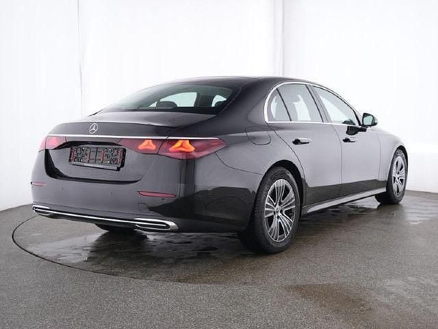 Gebraucht Mercedes E200 Avantgarde 204 PS (150 kW) 2024