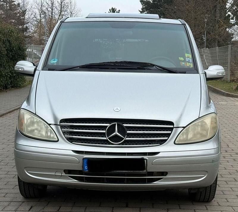 Gebraucht Mercedes Viano 109 PS (80 kW) 2004 Silber Van / Kleinbus