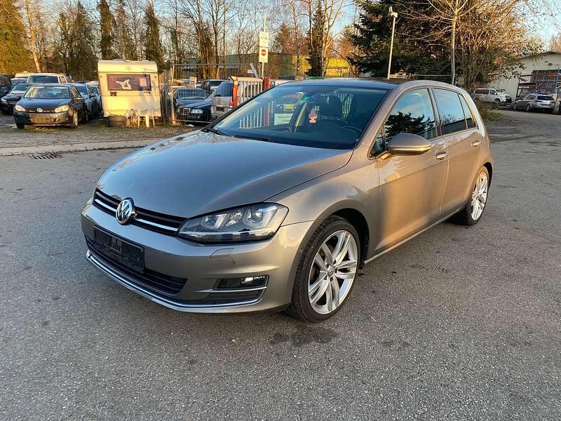 Gebraucht VW Golf VII 140 PS (102 kW) 2013 Grau Limousine