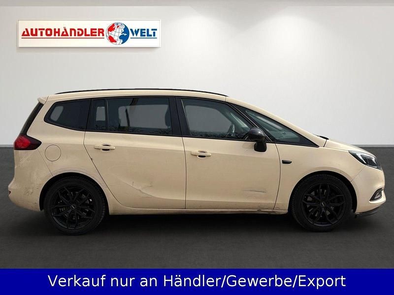 Gebraucht Opel Zafira 131 PS (96 kW) 2018 Van / Kleinbus