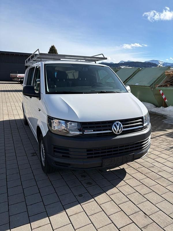 Gebraucht VW Transporter 150 PS (110 kW) 2018 Weiß Van