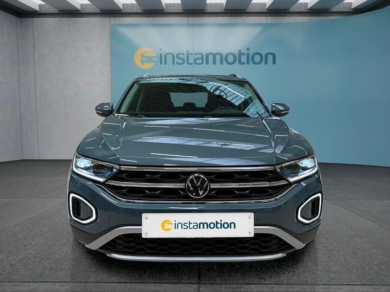 Gebraucht VW T-Roc 150 PS (110 kW) 2024 Blau SUV