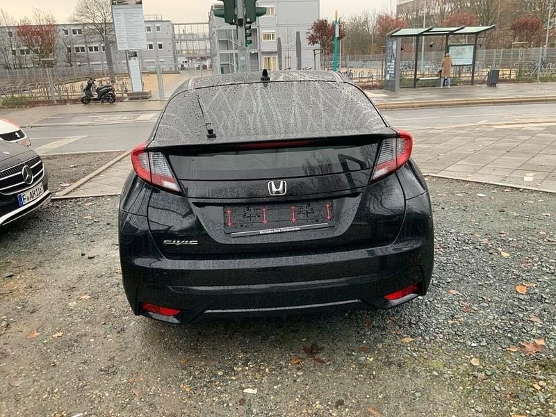 Gebraucht Honda Civic 99 PS (72 kW) 2015 Schwarz Limousine