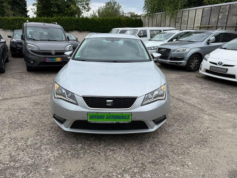Silber Gebraucht 2017 Seat Leon ST 4Drive Kombi | 8.400 € (Fairer Preis) - Bild 1/4