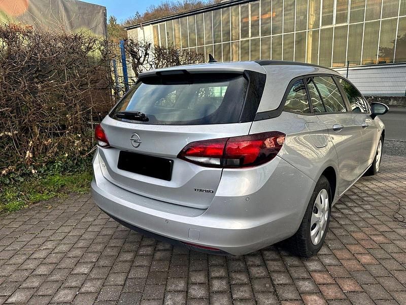 Gebraucht Opel Astra 150 PS (110 kW) 2018 Silber Kombi