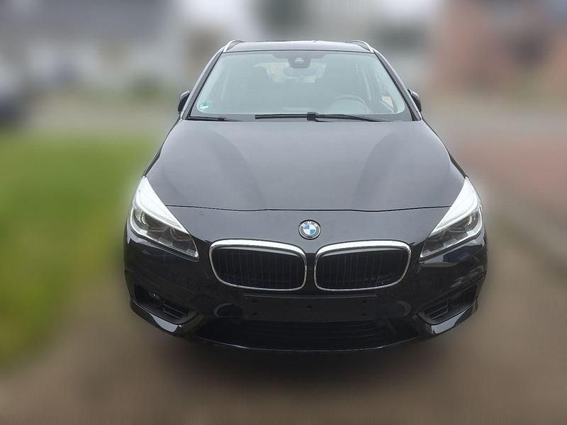 Gebraucht BMW 218 Active Tourer 136 PS (100 kW) 2016 Schwarz Van / Kleinbus