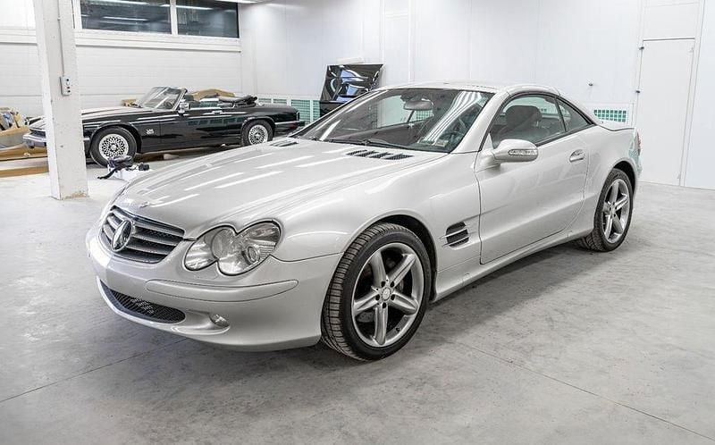 Gebraucht Mercedes SL500 306 PS (225 kW) 2003 Silber Cabrio