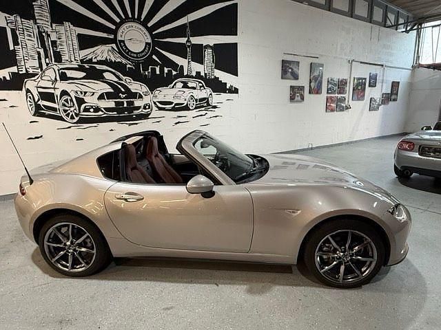 Gebraucht Mazda MX5 184 PS (135 kW) 2022 Cabrio