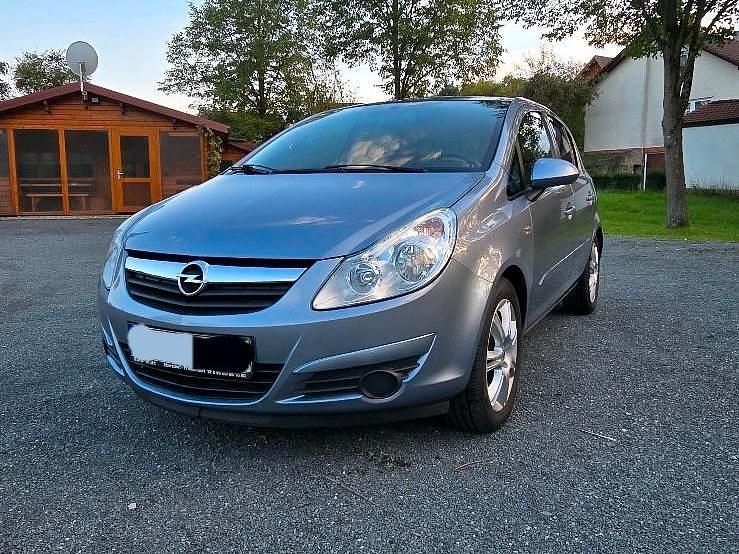 Silber Gebraucht 2007 Opel Corsa Kleinwagen | 3.000 € (Fairer Preis) - Bild 1/4