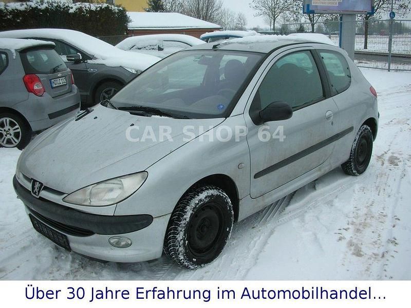 Silber Gebraucht 2003 Peugeot 206 Filou Kleinwagen | 999 € (Fairer Preis) - Bild 1/4