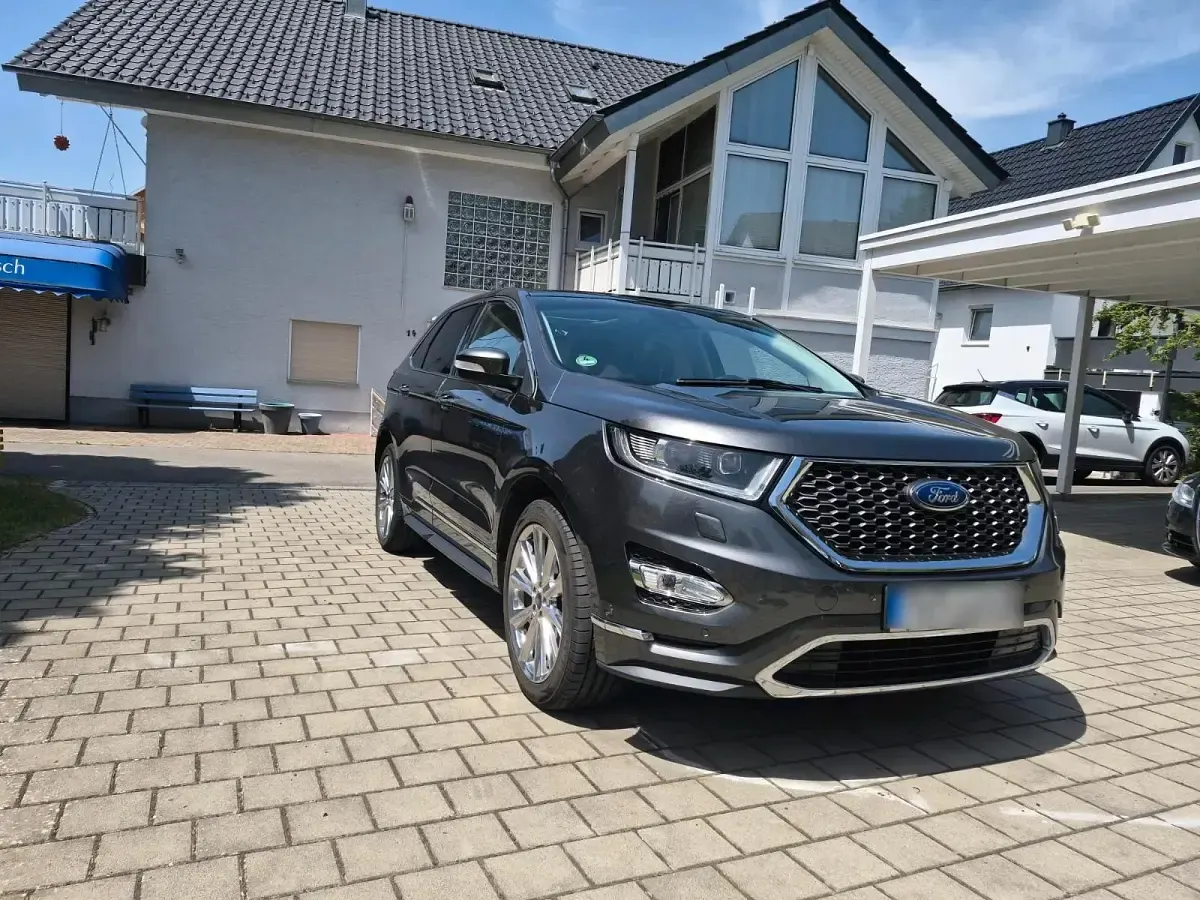 Gebraucht Ford Edge Vignale 211 PS (155 kW) 2016 Grau SUV