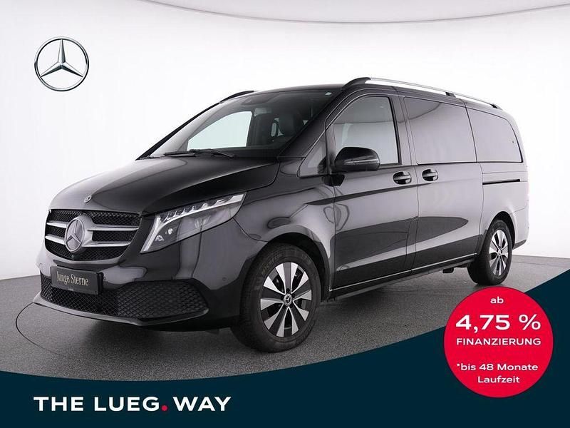 Obsidianschwarz metallic Gebraucht 2024 Mercedes V300 Van / Kleinbus | 69.985 € (Fairer Preis) - Bild 1/4