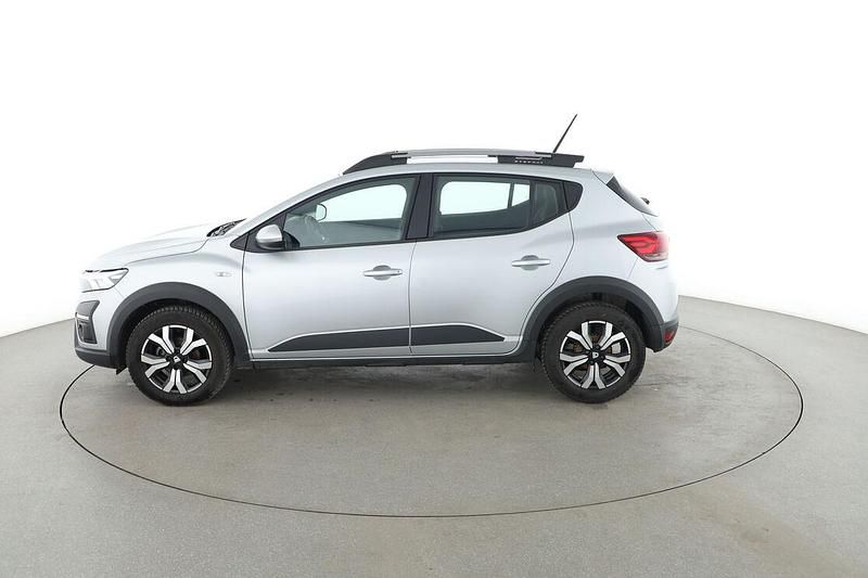 Gebraucht Dacia Sandero Comfort 91 PS (66 kW) 2021 Grau Limousine