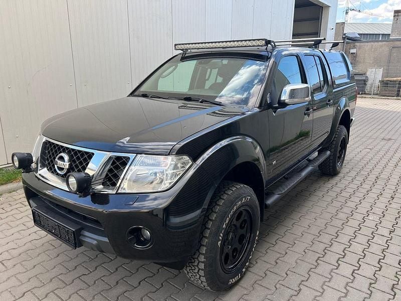 Schwarz Gebraucht 2014 Nissan Navara Abholung | 18.999 € (Fairer Preis) - Bild 1/4