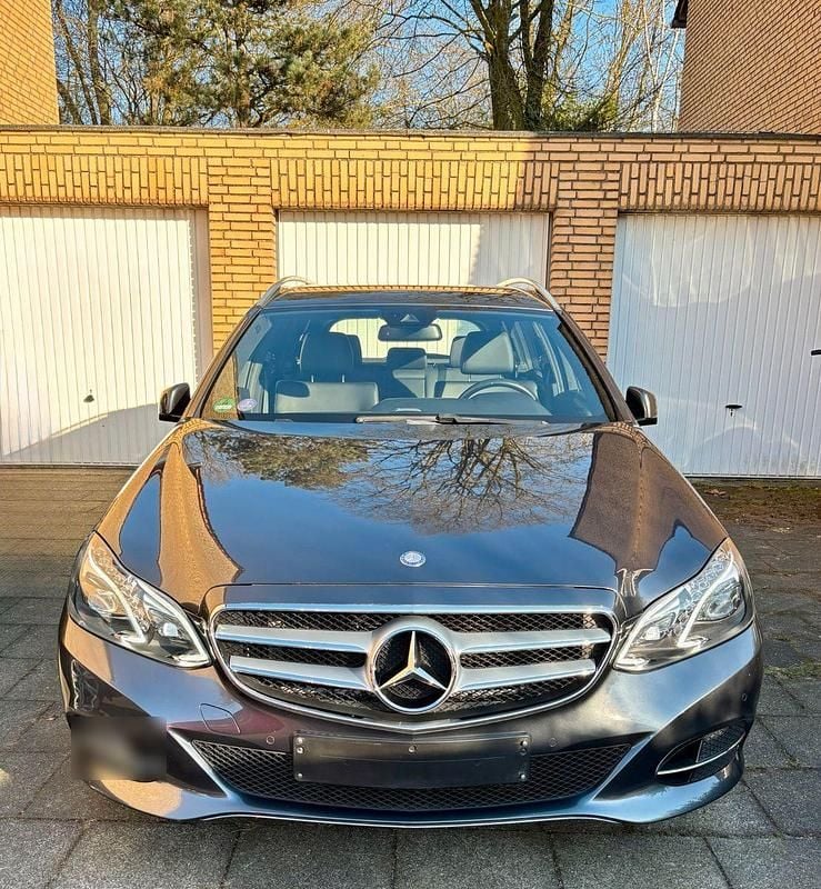 Gebraucht Mercedes E250 AMG 211 PS (155 kW) 2015 Grau Kombi