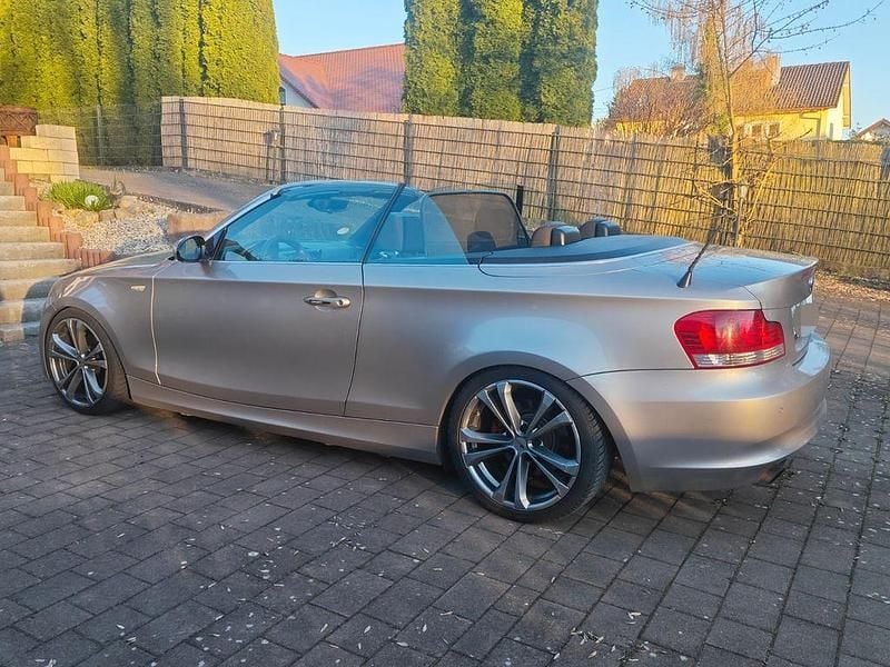 Gebraucht BMW 118 Cabriolet Performance 143 PS (105 kW) 2008 Silber Cabrio