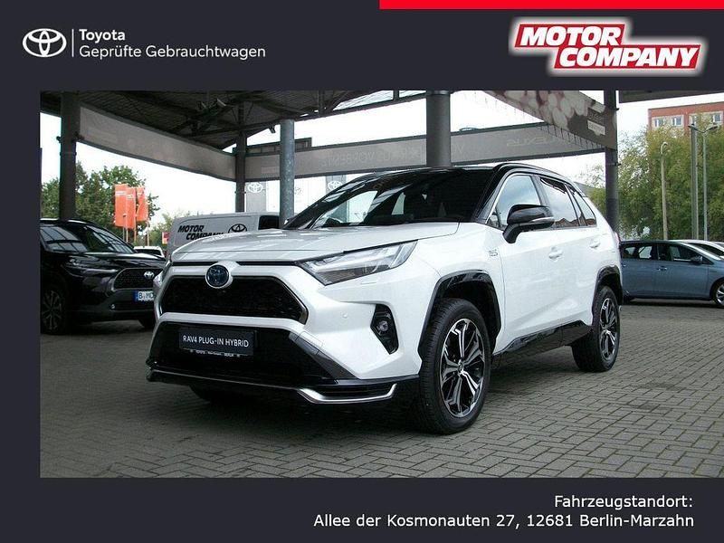 Platinumweiß perleffekt/ dach schwarz Gebraucht 2024 Toyota RAV4 Hybrid Style SUV | 61.290 € - Bild 1/4