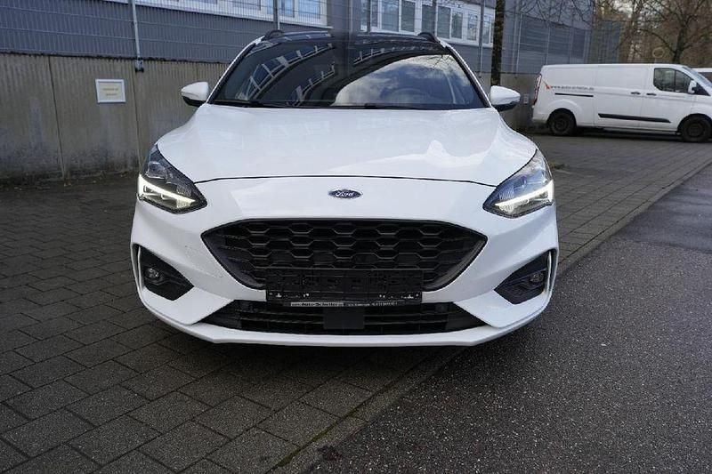 Gebraucht Ford Focus ST-Line 150 PS (110 kW) 2019 Weiß Limousine