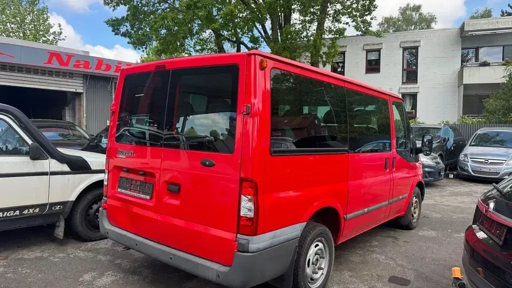 Gebraucht Ford Transit 101 PS (74 kW) 2013 Rot Kombi