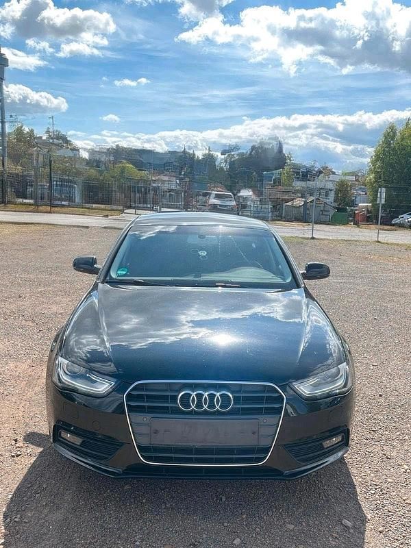 Schwarz Gebraucht 2014 Audi A4 Ambition Kombi | 7.900 € (Superpreis) - Bild 1/4