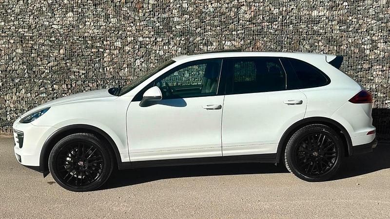 Gebraucht Porsche Cayenne S 385 PS (283 kW) 2014 Weiß SUV