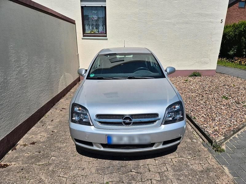 Gebraucht Opel Vectra 150 PS (110 kW) 2002 Silber Limousine