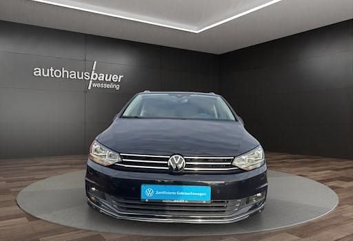 Gebraucht VW Touran Move 150 PS (110 kW) 2023 Deep black Van / Kleinbus