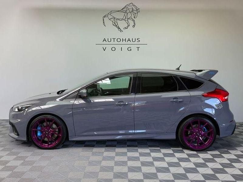 Slategrau Gebraucht 2019 Ford Focus RS Limousine | 30.500 € (Guter Preis) - Bild 1/4