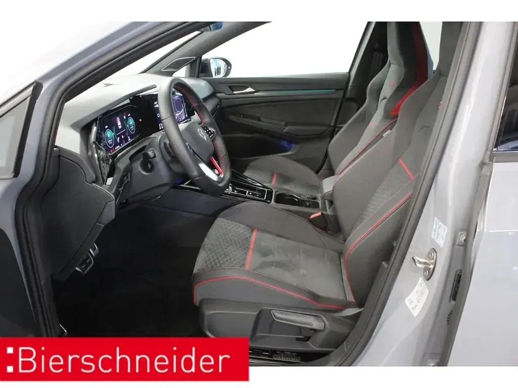 Second-hand VW Golf VIII Style 300 CP (220 kW) 2024 Gri Berlinǎ