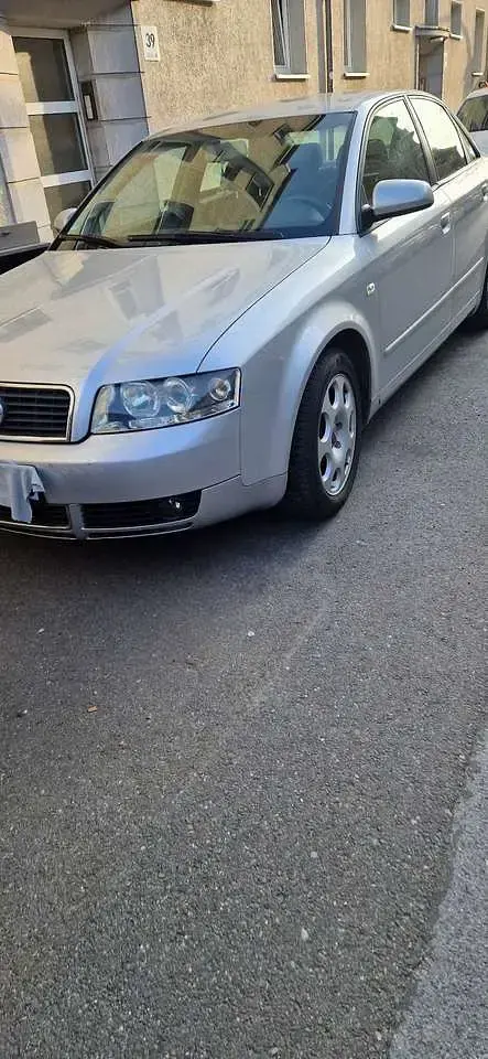 Gebraucht Audi A4 102 PS (75 kW) 2004 Limousine