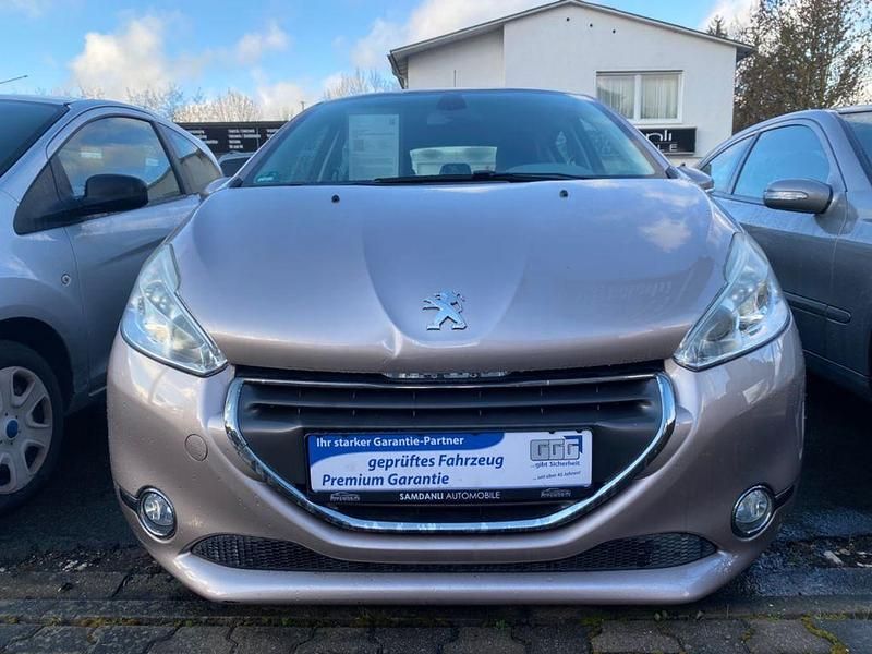 Gebraucht Peugeot 208 Allure 120 PS (88 kW) 2012 Grau Kleinwagen