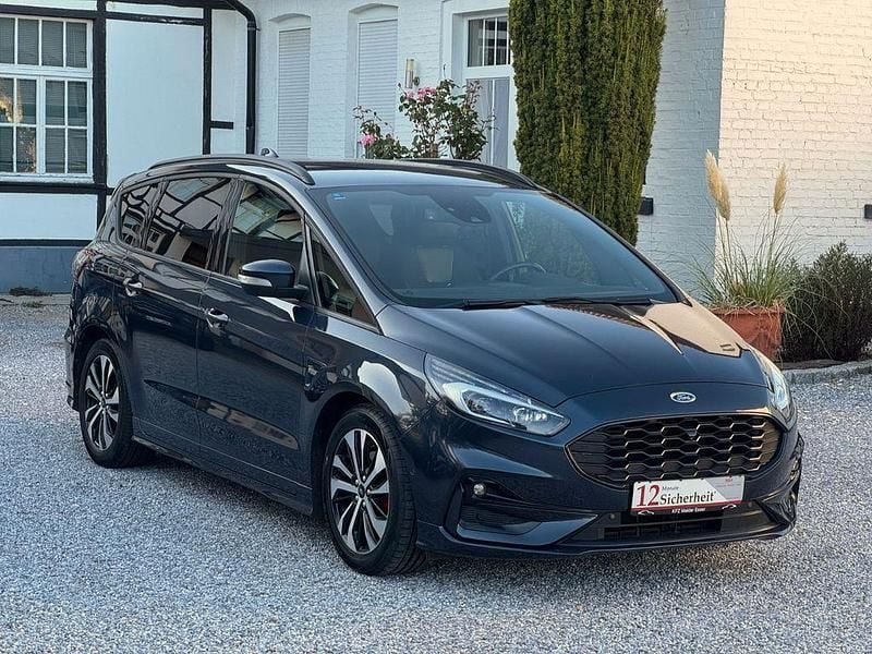 Blau Gebraucht 2021 Ford S-MAX ST-Line Van / Kleinbus | 29.990 € (Teuer) - Bild 1/4