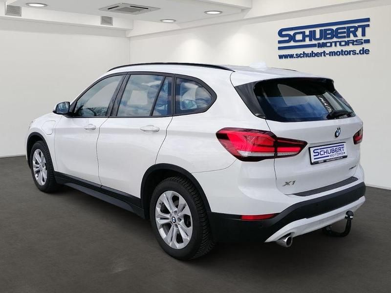 Gebraucht BMW X1 Advantage 220 PS (161 kW) 2020 Weiß SUV