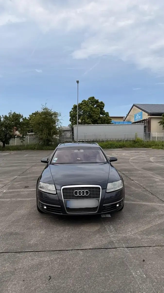 Gebraucht Audi A6 Comfort 180 PS (132 kW) 2007 Grau Kombi