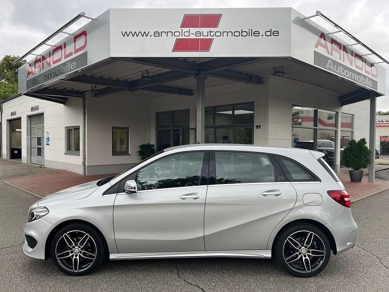 Silber Gebraucht 2017 Mercedes B180 AMG line Van / Kleinbus | 16.500 € (Fairer Preis) - Bild 1/4