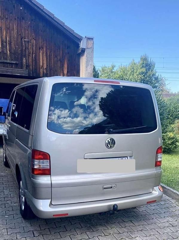 Gebraucht VW Multivan Highline 174 PS (127 kW) 2004 Van / Kleinbus