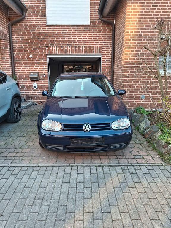 Gebraucht VW Golf IV Pacific 105 PS (77 kW) 2003 Blau Limousine