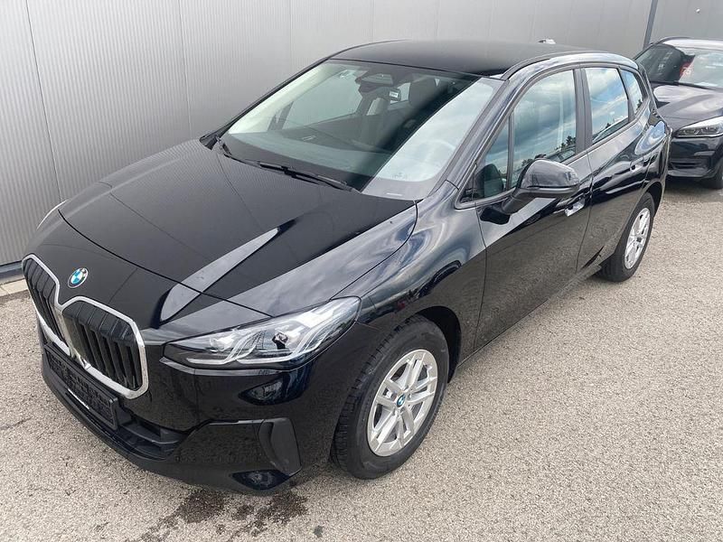Gebraucht BMW 218 Active Tourer 136 PS (100 kW) 2022 Schwarz Van / Kleinbus