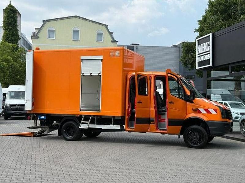 Gebraucht VW Crafter 163 PS (119 kW) 2018 Rot Van