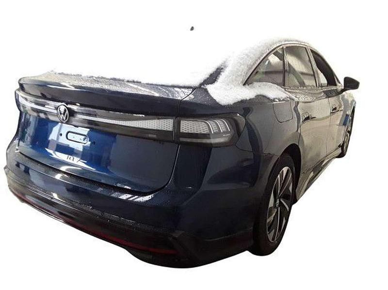 Gebraucht VW ID.7 Pro 210 kW (286 PS) 2025 Aquamarinblau metallic Limousine