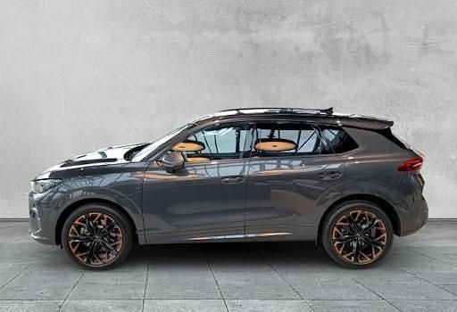 Neu Cupra Terramar 204 PS (150 kW) 2025 Grau SUV