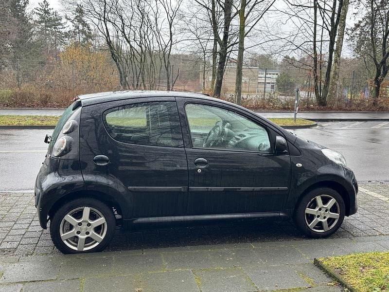 Gebraucht Citroën C1 69 PS (50 kW) 2009 Schwarz Kleinwagen