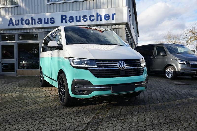 Gebraucht VW Multivan Highline 204 PS (150 kW) 2021 Weiß Van / Kleinbus