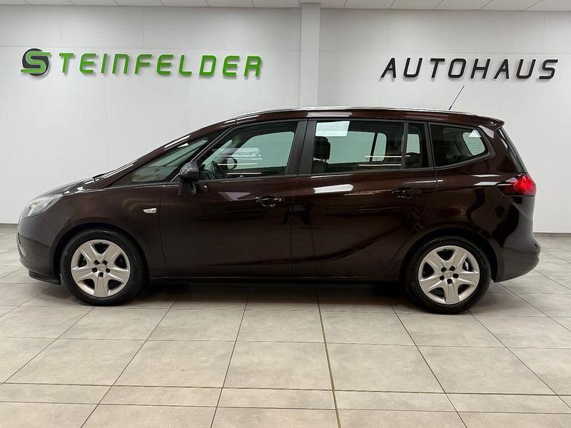 Gebraucht Opel Zafira Tourer Edition 140 PS (102 kW) 2012 Braun Van / Kleinbus