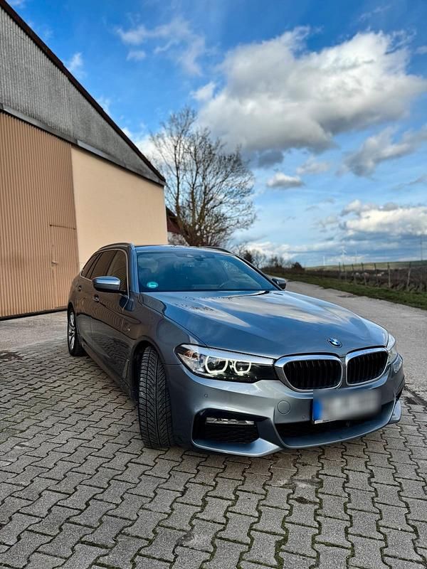 Gebraucht BMW 530 Performance 265 PS (194 kW) 2018 Grau Kombi
