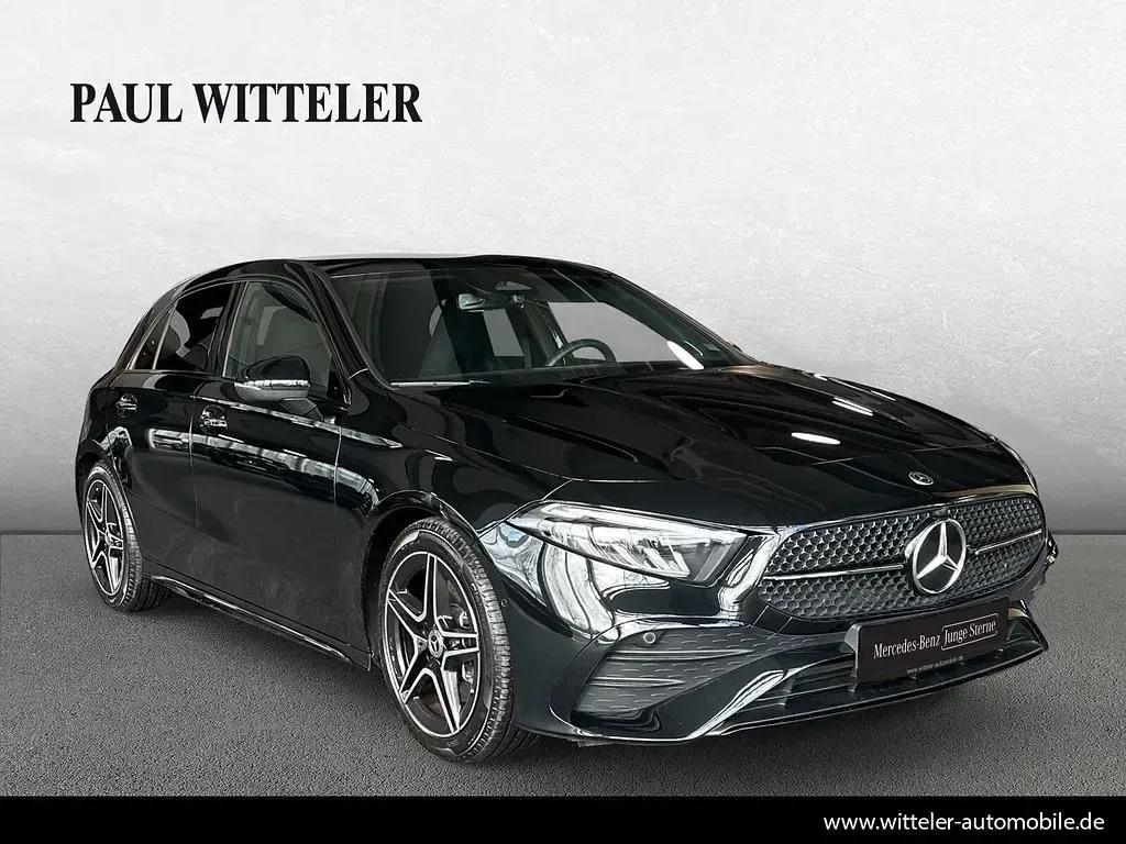 Gebraucht Mercedes A220 AMG line 190 PS (139 kW) 2024 Lack kosmosschwarz Limousine