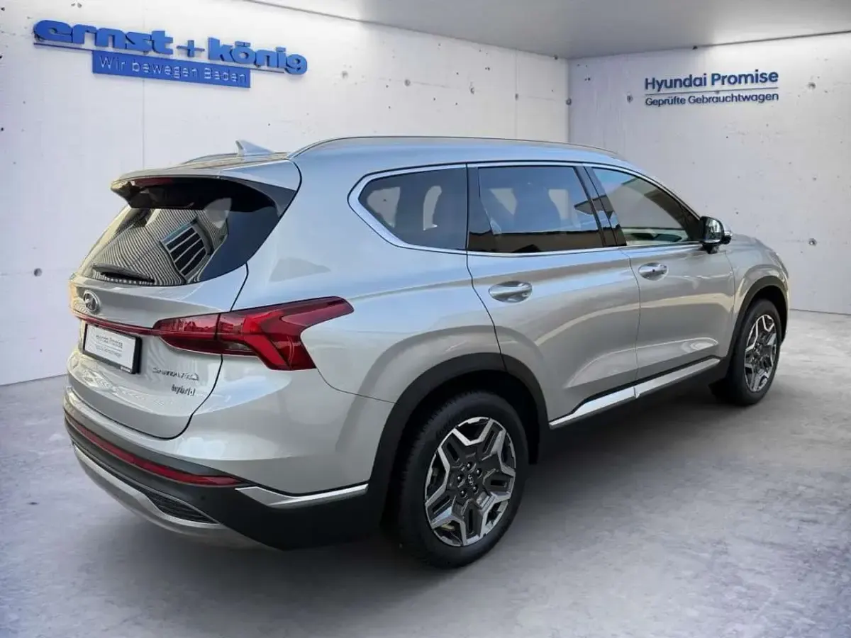 Gebraucht Hyundai Santa Fe Prime 230 PS (169 kW) 2024 Silber SUV